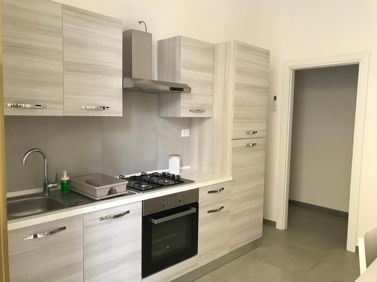 Scogliera Apartments Авола Екстериор снимка