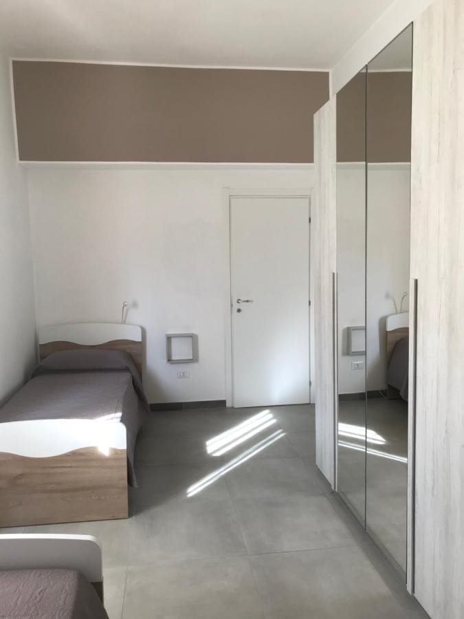 Scogliera Apartments Авола Екстериор снимка