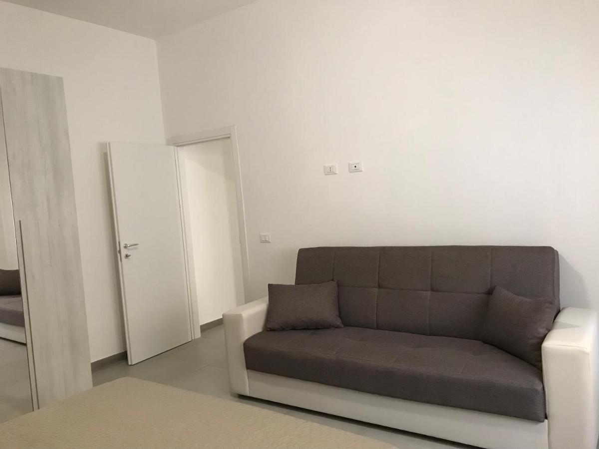 Scogliera Apartments Авола Екстериор снимка