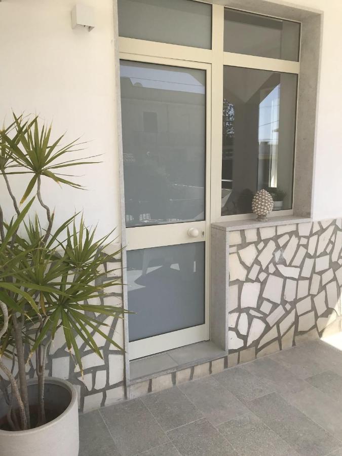 Scogliera Apartments Авола Екстериор снимка