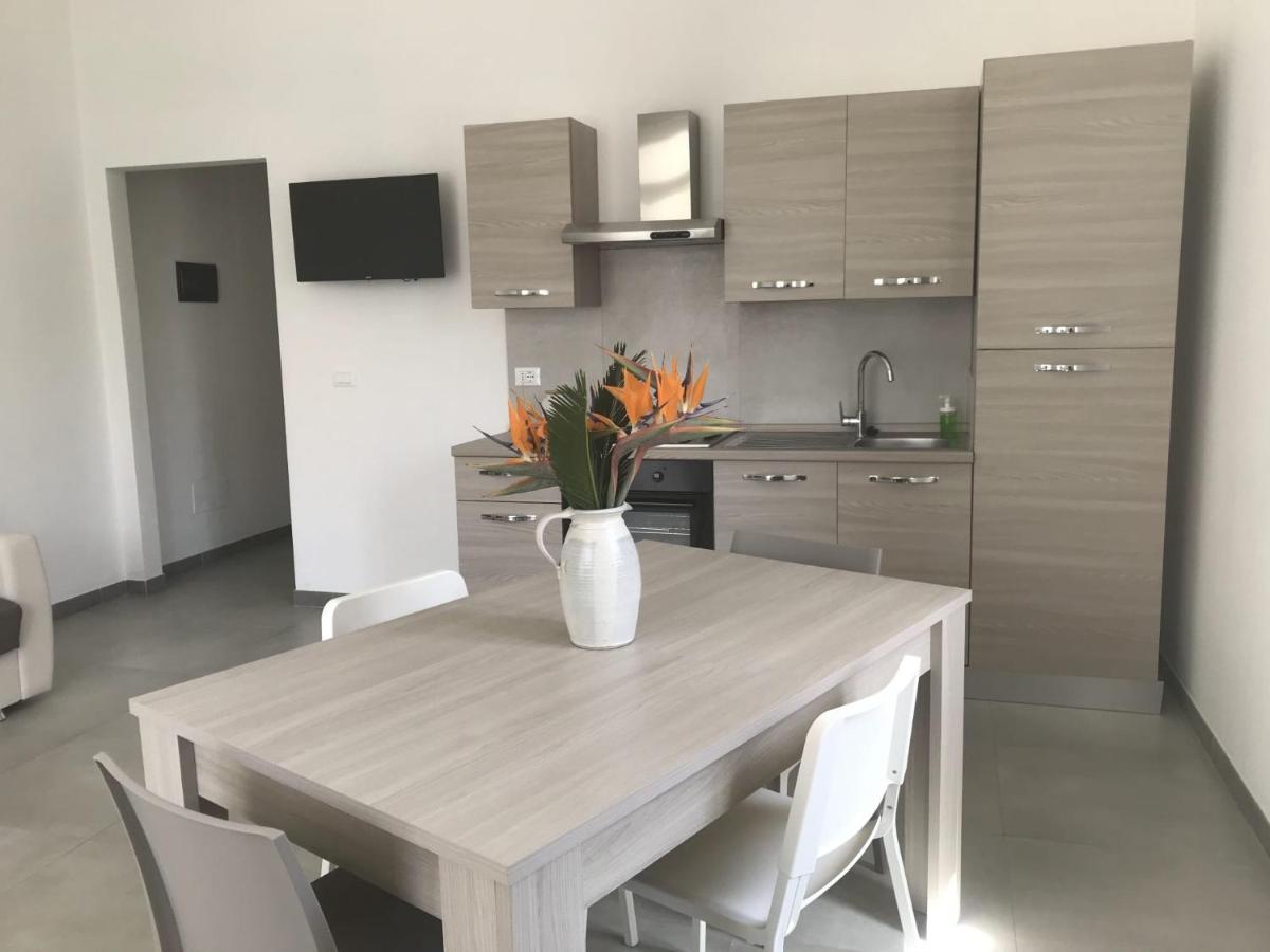 Scogliera Apartments Авола Екстериор снимка